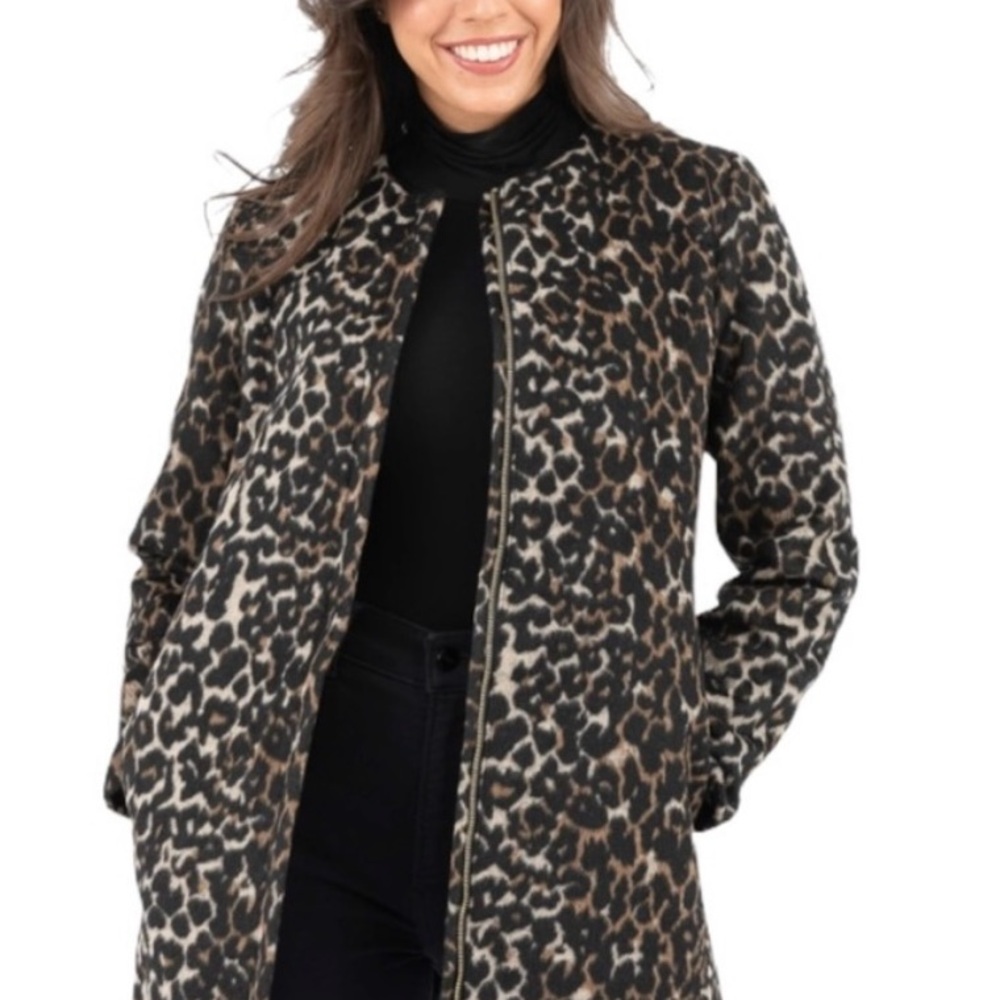 Nine West Leopard Print Long Sleeve Coat
EUC